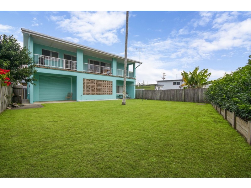 1 Susan Street, Yamba NSW 2464