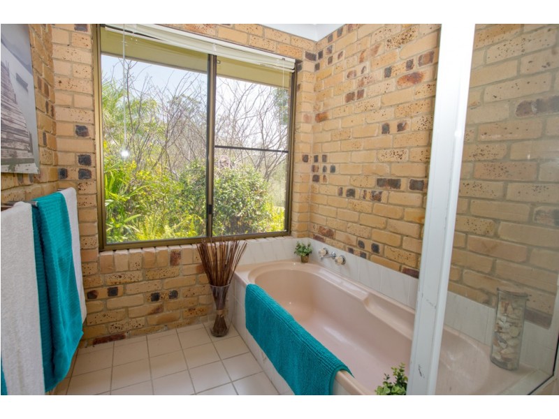 107 Clyde Essex Drive, Gulmarrad NSW 2463