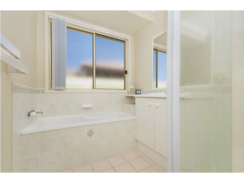 8 Witonga Drive, Yamba NSW 2464