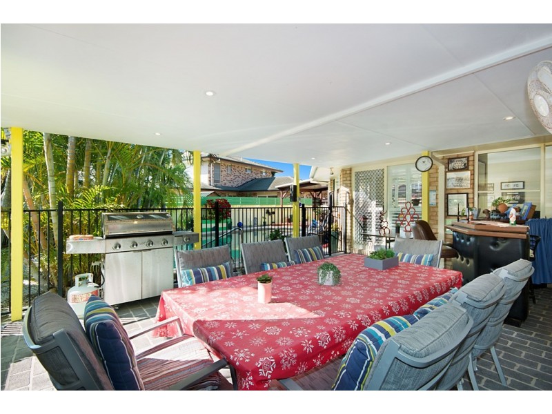 8 Witonga Drive, Yamba NSW 2464