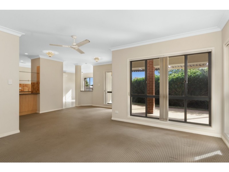 22 Oceania Court, Yamba NSW 2464