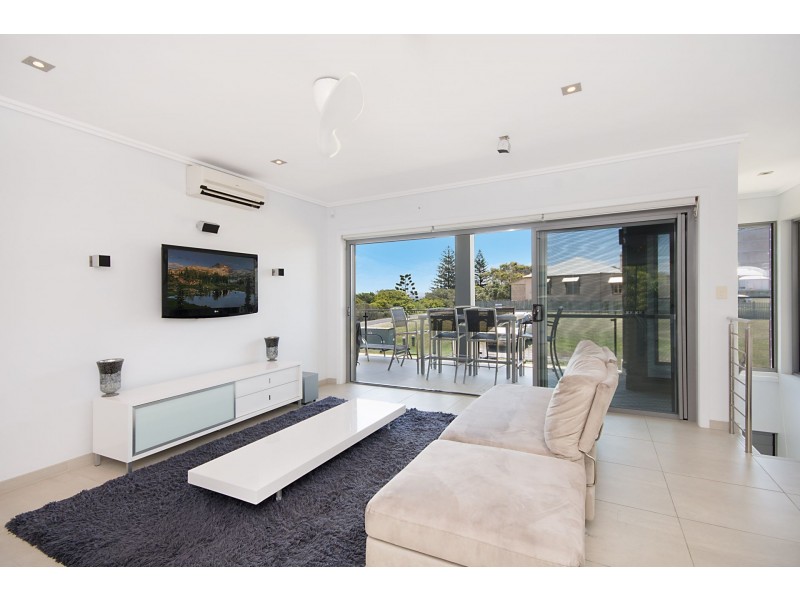3/6 Clarence Street, Yamba NSW 2464