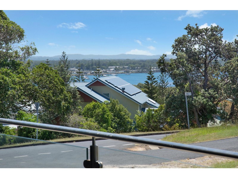 3/6 Clarence Street, Yamba NSW 2464
