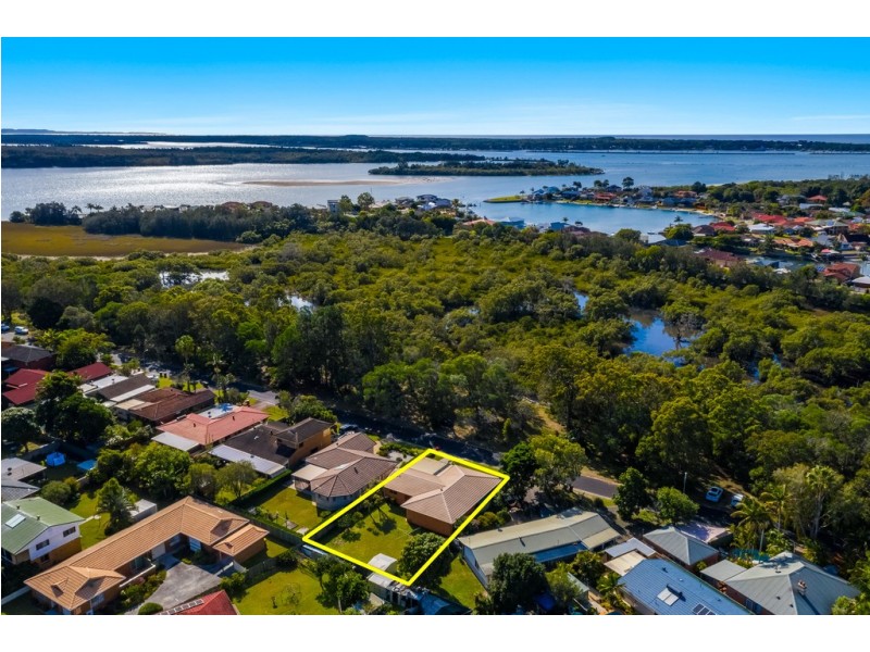112 Melaleuca Drive, Yamba NSW 2464