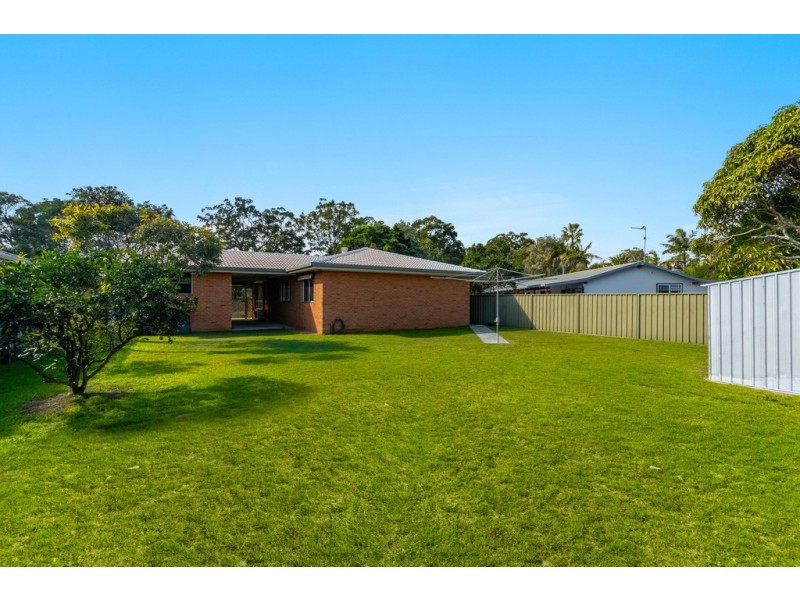 112 Melaleuca Drive, Yamba NSW 2464