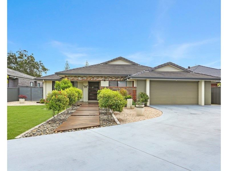 49 William Avenue, Yamba NSW 2464