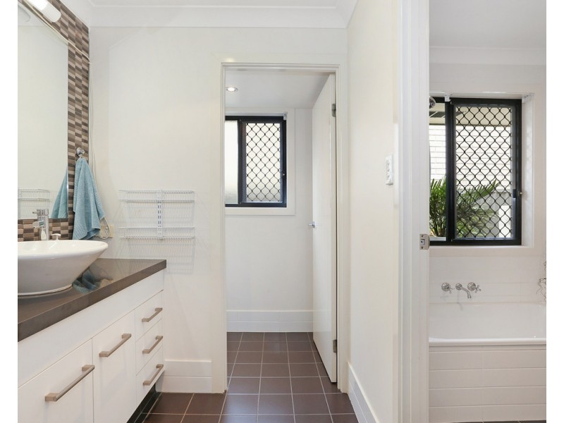 49 William Avenue, Yamba NSW 2464