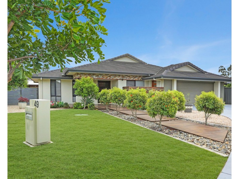 49 William Avenue, Yamba NSW 2464