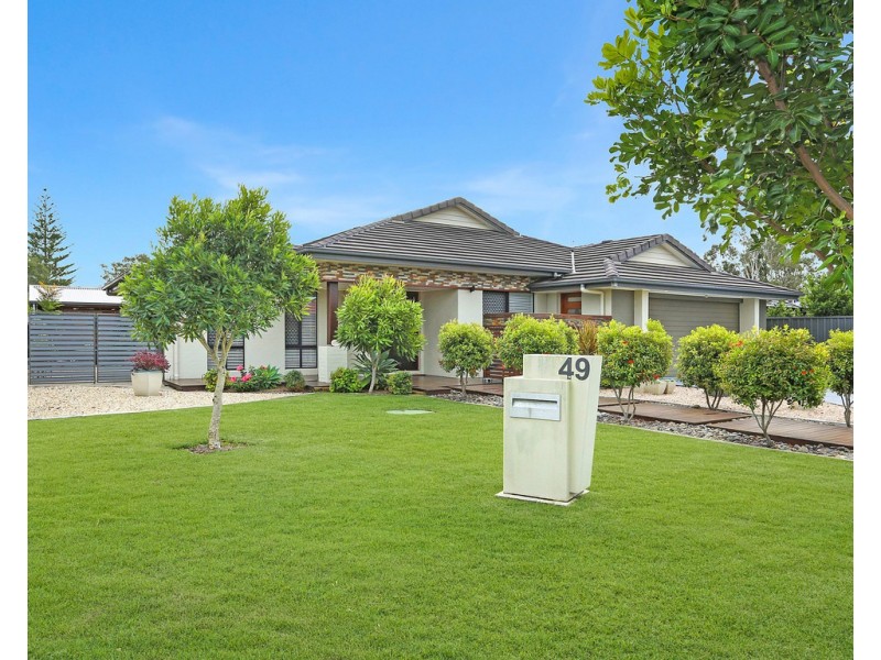 49 William Avenue, Yamba NSW 2464