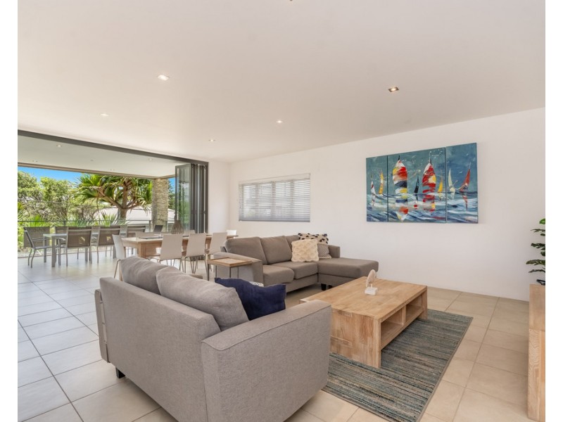 1/6 Henson Lane, Yamba NSW 2464