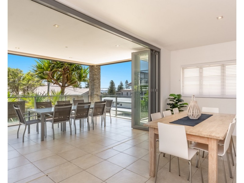 1/6 Henson Lane, Yamba NSW 2464