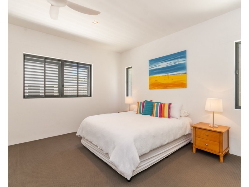 1/6 Henson Lane, Yamba NSW 2464