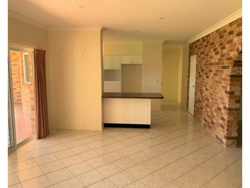 22 Palm Terrace, Yamba NSW 2464