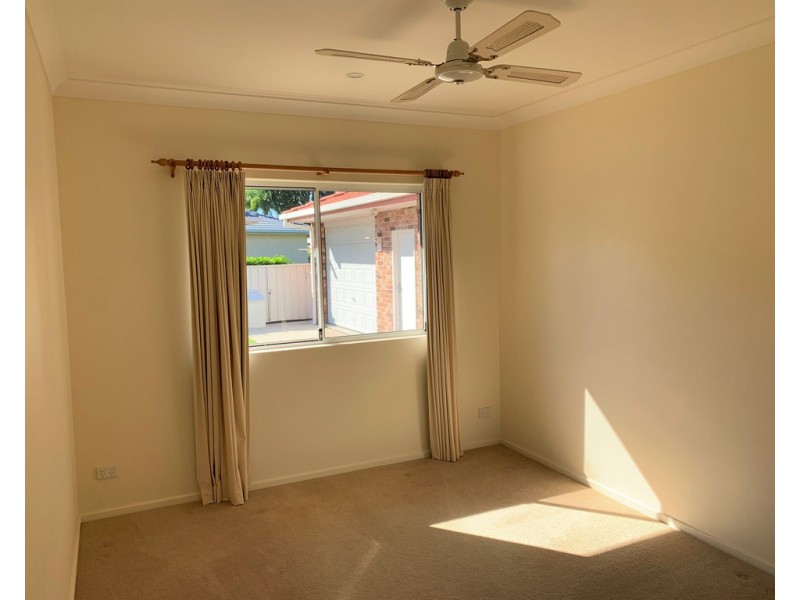 22 Palm Terrace, Yamba NSW 2464