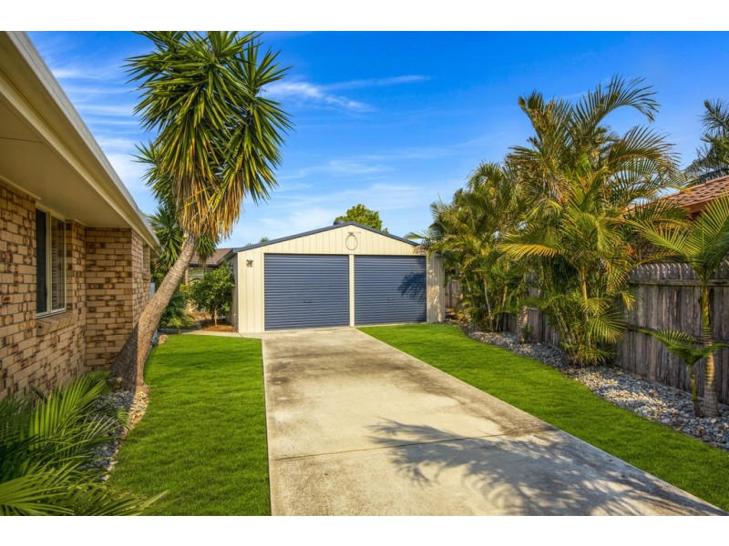 5 Plover Close, Yamba NSW 2464