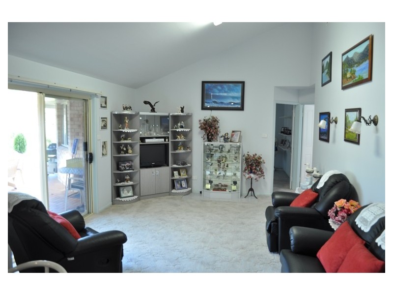 6 Bayview Drive, Yamba NSW 2464