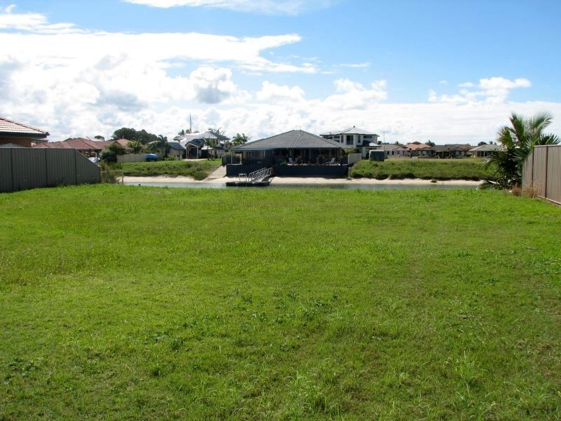 8 Taine Court, Yamba NSW 2464