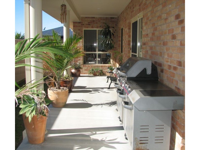 39 William Avenue, Yamba NSW 2464