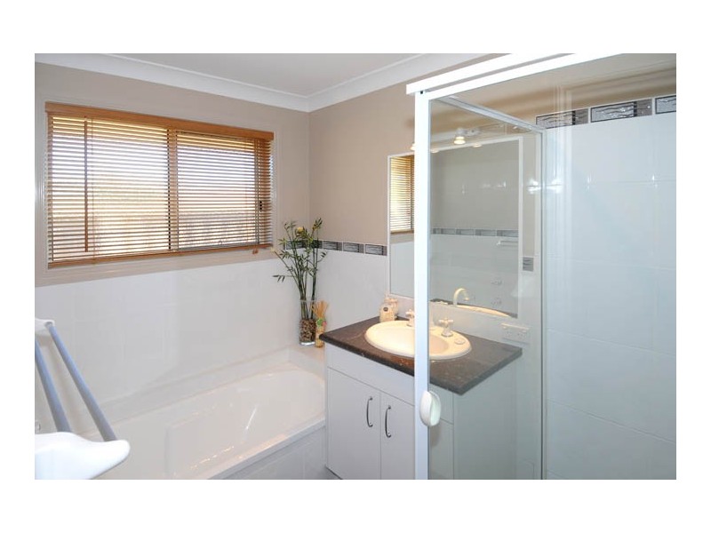 31 William Avenue, Yamba NSW 2464