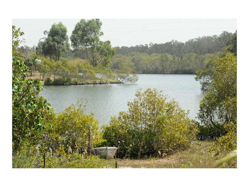 29 Bayview Drive, Yamba NSW 2464