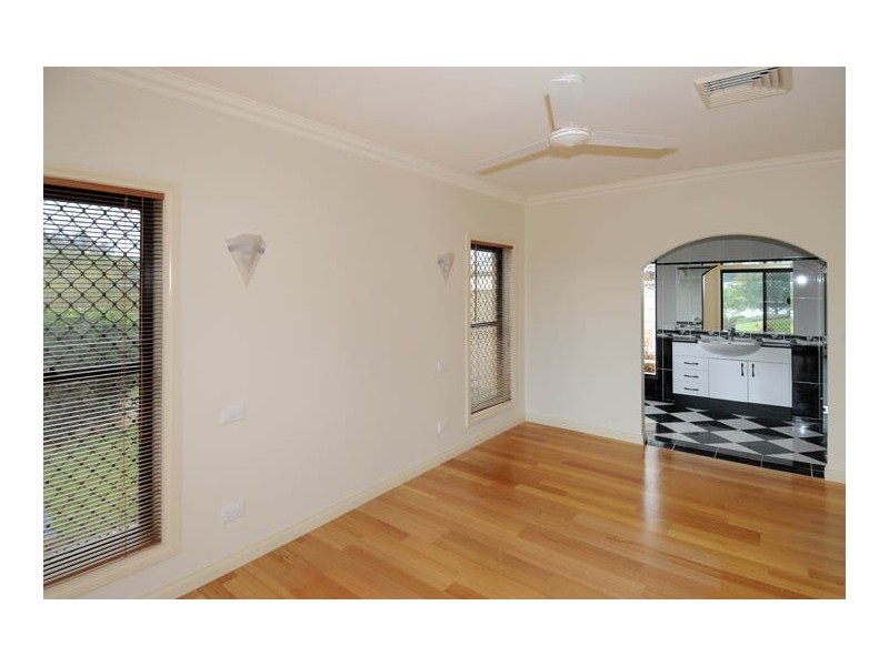 29 Bayview Drive, Yamba NSW 2464