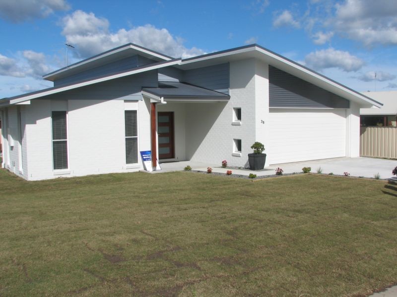 38 Scullin Street, Townsend NSW 2463