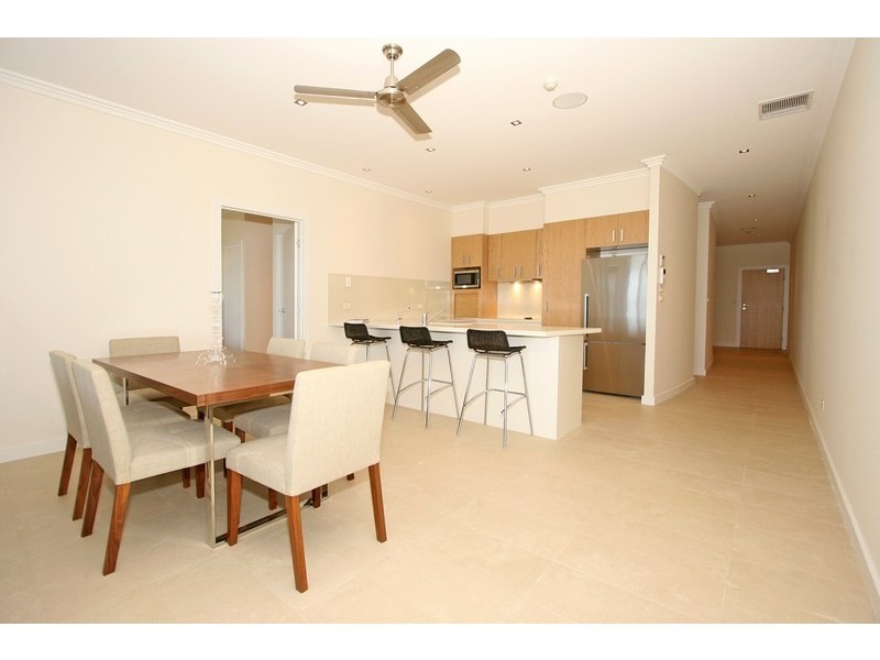 4/8 Bent Street, Yamba NSW 2464