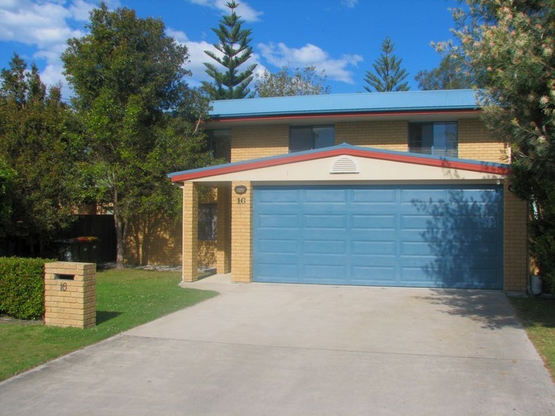 16 Endeavour Street, Yamba NSW 2464