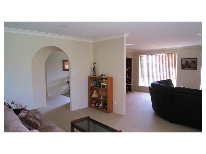 2 Casuarina Close, Yamba NSW 2464