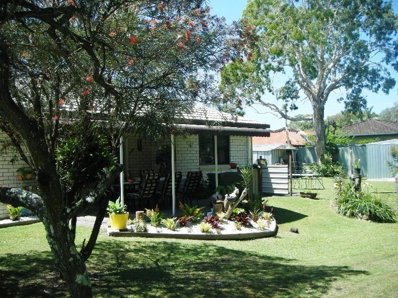28 Cook Street, Yamba NSW 2464