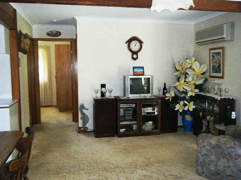 28 Cook Street, Yamba NSW 2464