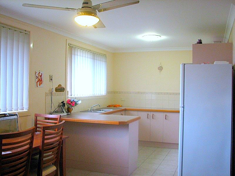8b Parkview Crescent, Yamba NSW 2464