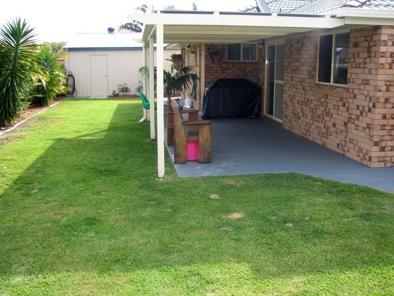 5 Plover Close, Yamba NSW 2464