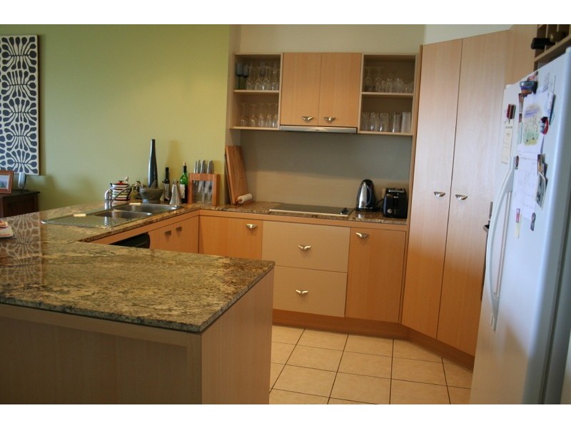 8/20-21  Pacific Parade, Yamba NSW 2464