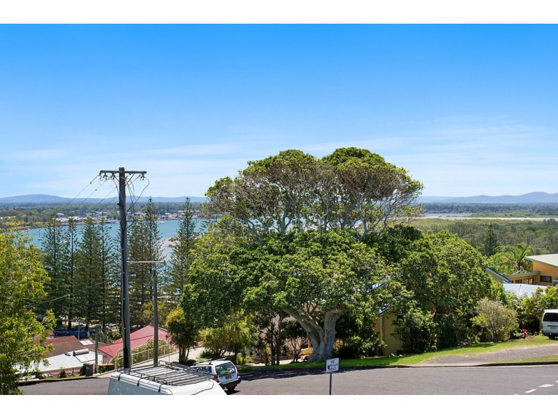 3/8 Clarence Street, Yamba NSW 2464