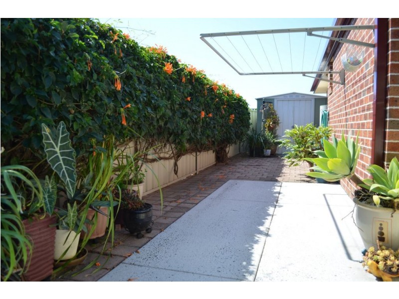 8 Parkview Crescent, Yamba NSW 2464