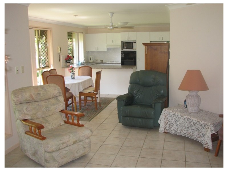 2/2a Kookaburra Court, Yamba NSW 2464