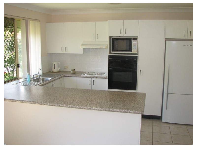 2/2a Kookaburra Court, Yamba NSW 2464