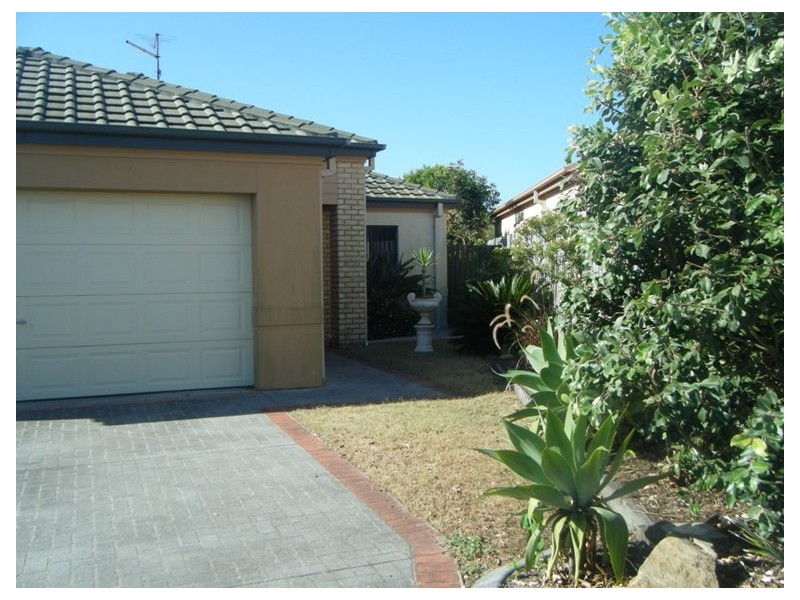 32 Oceania Court, Yamba NSW 2464