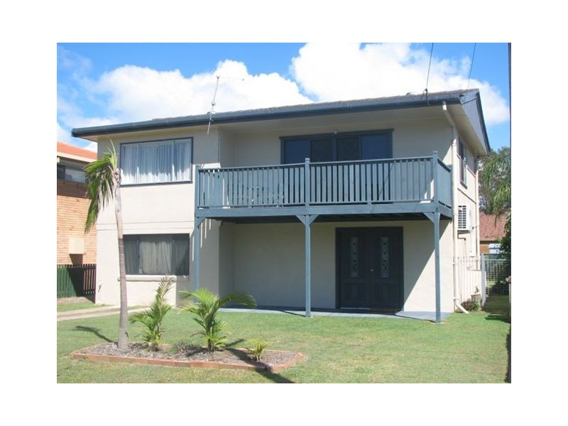 15 Endeavour Street, Yamba NSW 2464