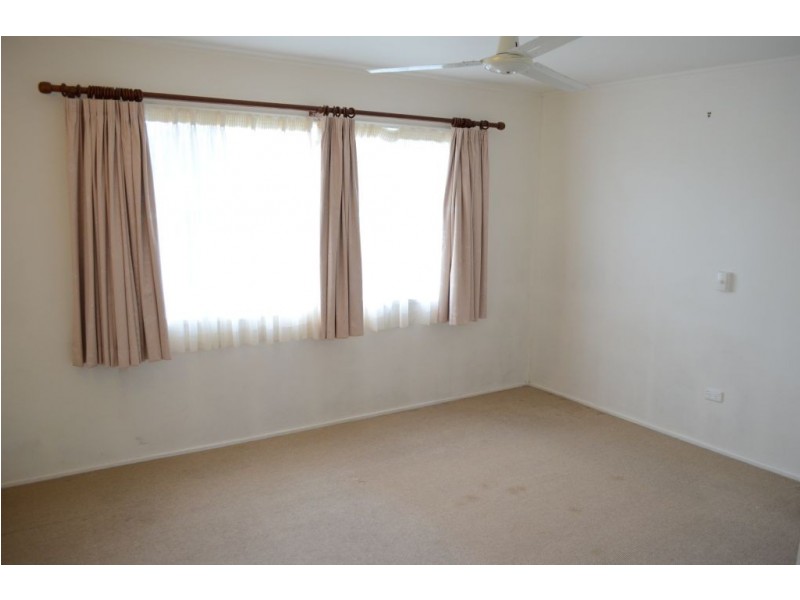 15 Endeavour Street, Yamba NSW 2464