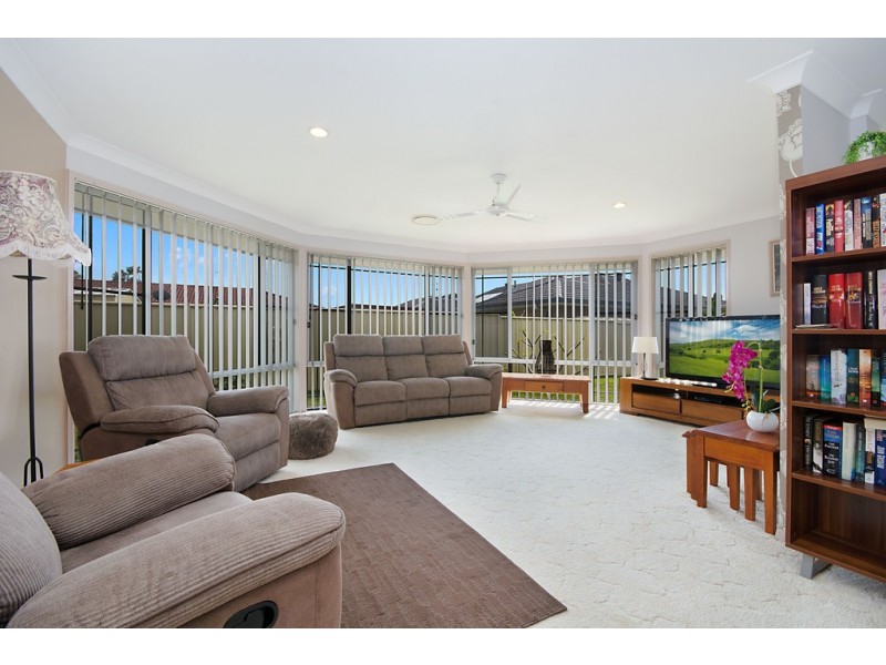4 Buccaneers Court, Yamba NSW 2464