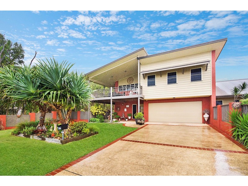 2/1 William Avenue, Yamba NSW 2464