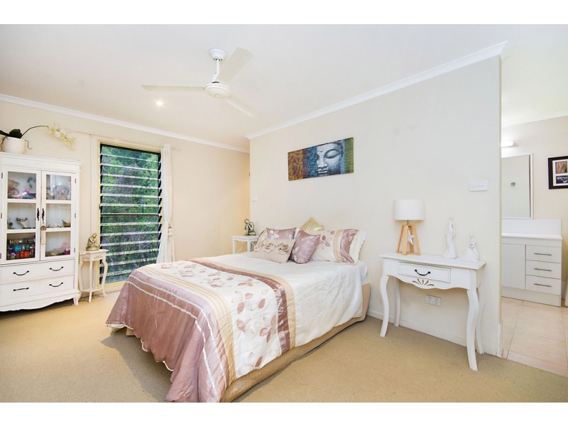 2/1 William Avenue, Yamba NSW 2464