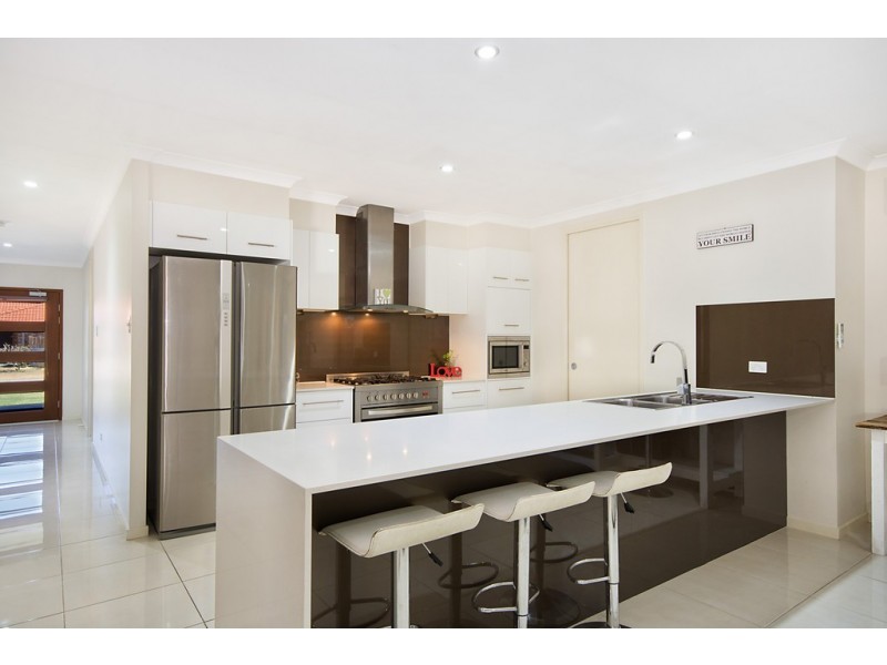 5 William Avenue, Yamba NSW 2464