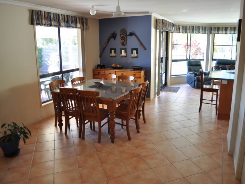 24 Bayview Drive, Yamba NSW 2464