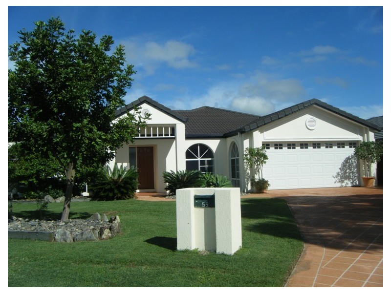 55 Witonga Drive, Yamba NSW 2464