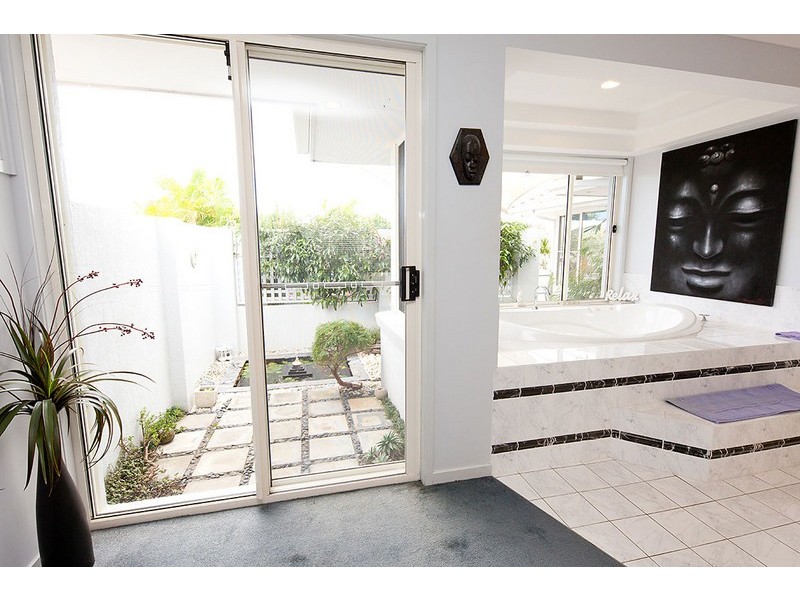 21 Binnacle Court, Yamba NSW 2464