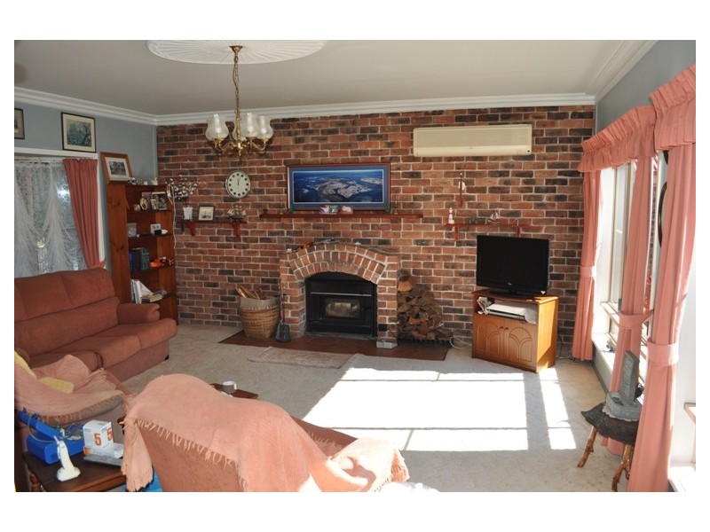 7 Waratah Avenue, Yamba NSW 2464