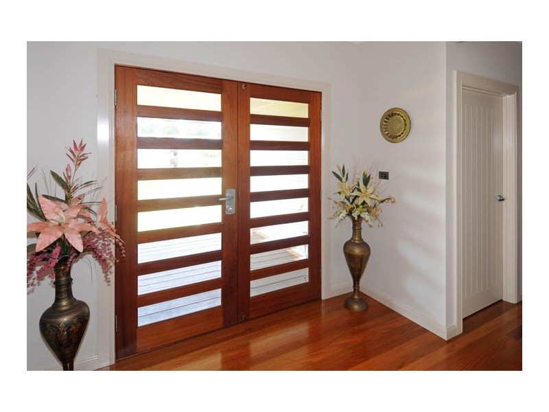 9 Whispering Pines Place, Gulmarrad NSW 2463